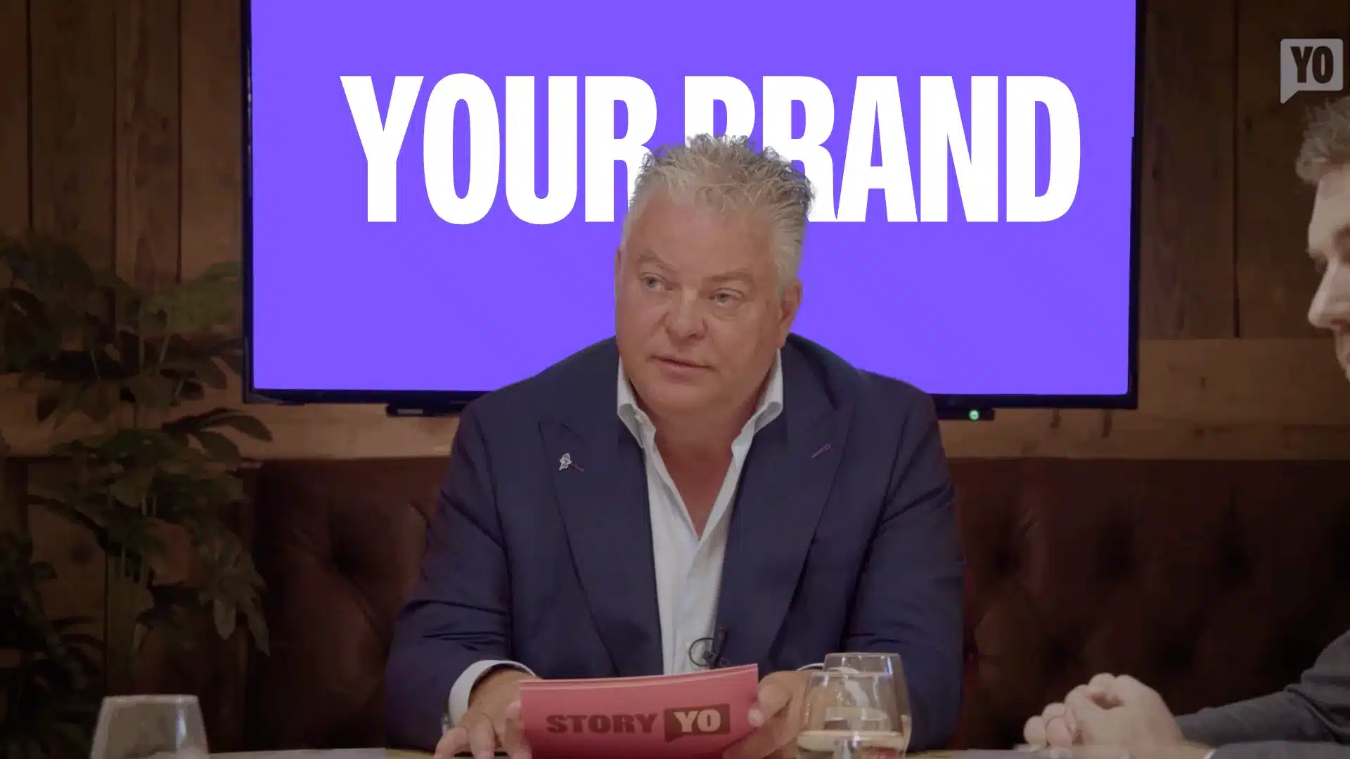 Sponsorvermelding in beeld tijdens een MSP Late Night opname
